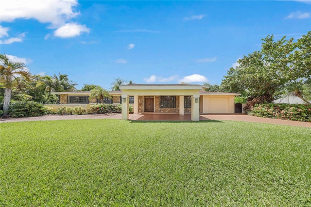 8370 Sw 89th St, Miami