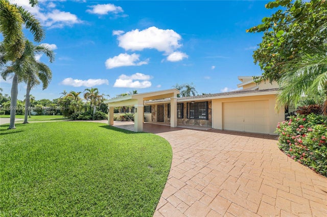 3 of 20 - 8370 Sw 89th St, Miami, FL