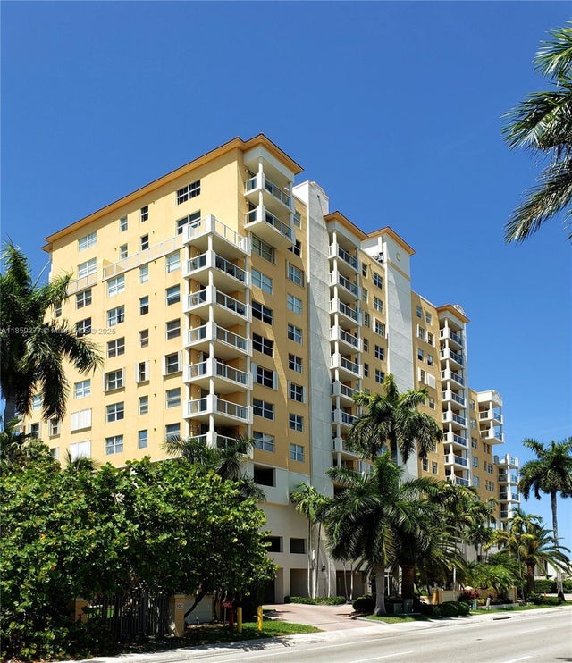 4 of 28 - 1625 Kennedy Cswy 1207c, North Bay Village, FL