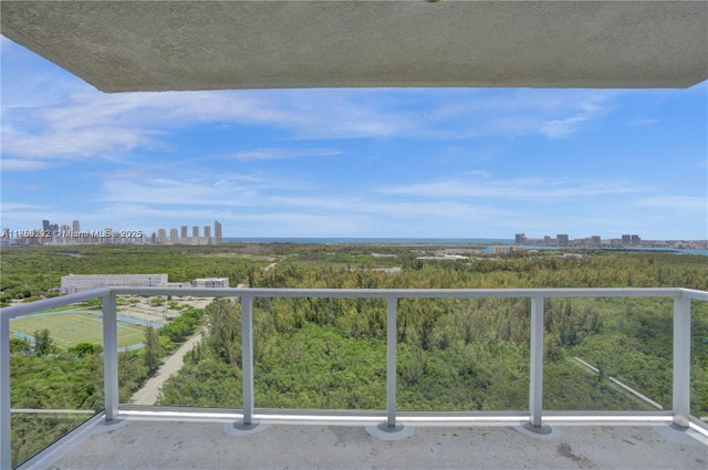 3 of 20 - 15051 Royal Oaks Ln 2603, North Miami, FL