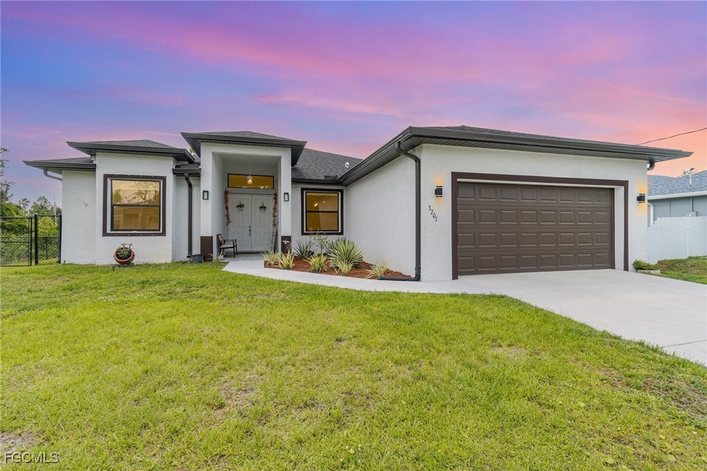 3701 Flora Ave N, Lehigh Acres