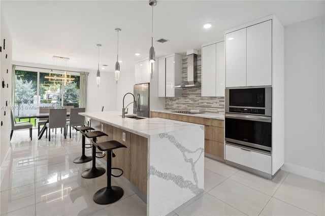 5 of 24 - 1020 Ne 17th Terrace 1020, Fort Lauderdale, FL