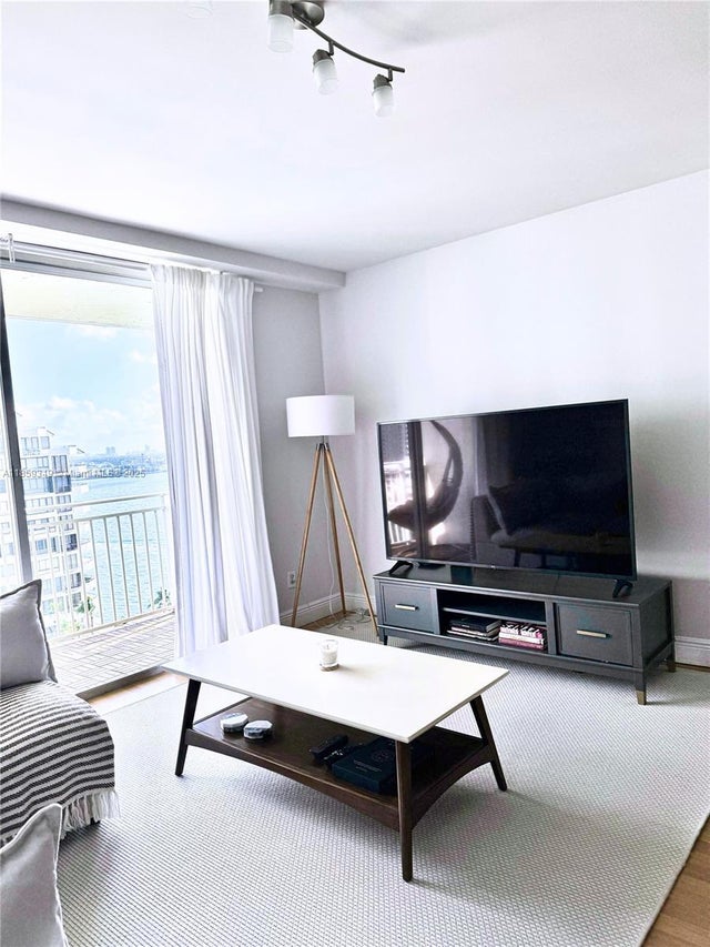 4 of 25 - 770 Claughton Island Dr 1405, Miami, FL