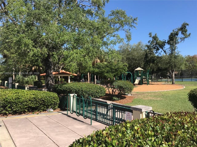 5 of 14 - 1239 Mariposa Ave 6, Coral Gables, FL