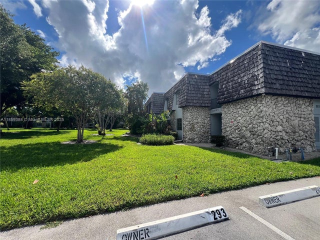 1 of 27 - 3101 Oakland Shores Dr H104, Oakland Park, FL