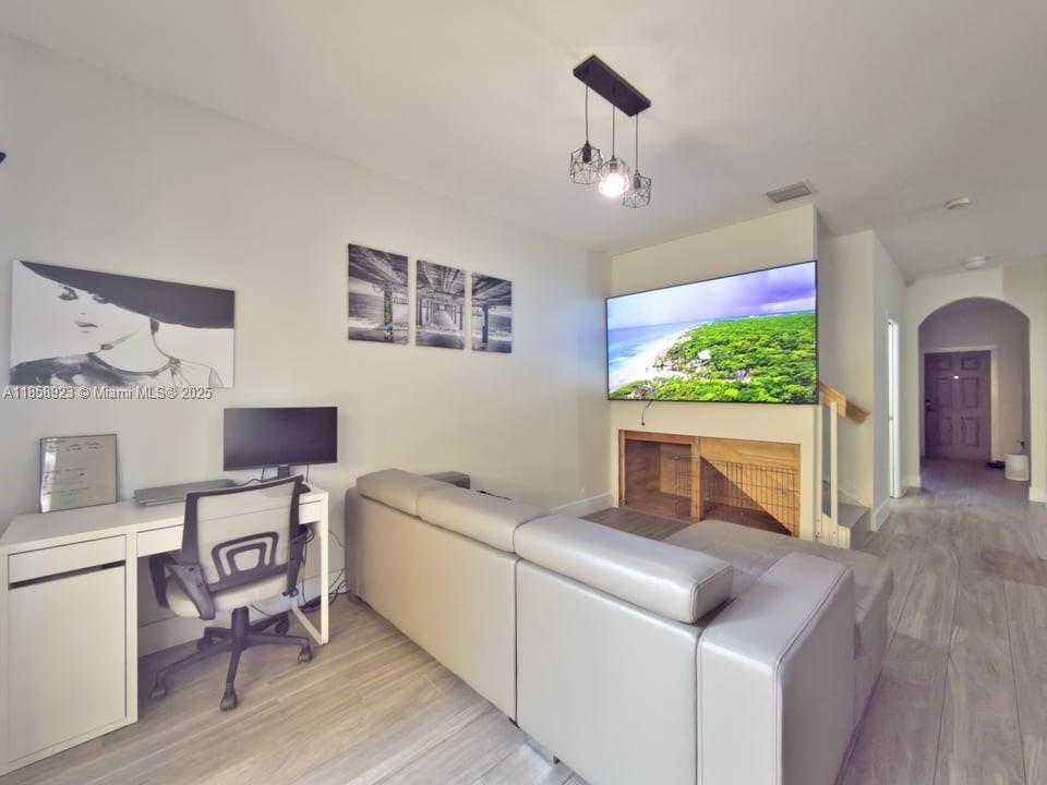 8930 Sw 224th Ter, Cutler Bay