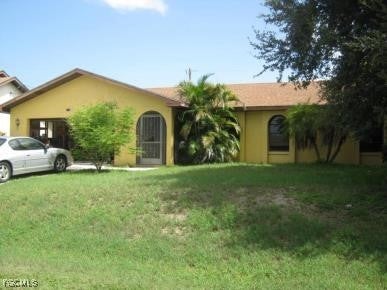 1105 Se 23rd St, Cape Coral
