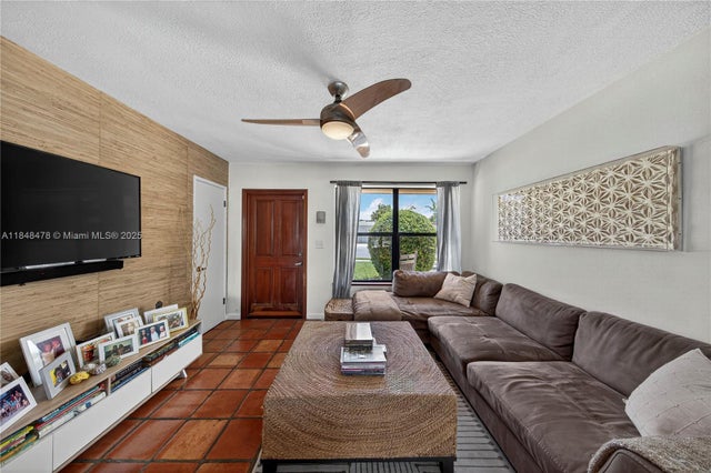 4 of 48 - 1013 Orange Isle, Fort Lauderdale, FL