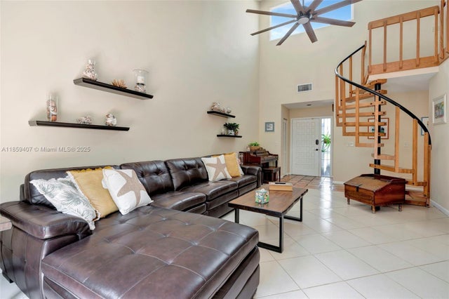 4 of 74 - 17068 Traverse Cir, Jupiter, FL