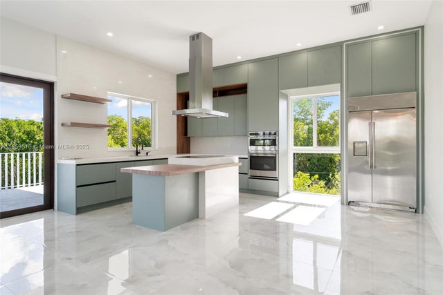 3 of 36 - 862 Cardinal Ln, Key Largo, FL