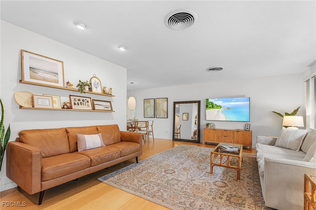 89 Kirtland Dr, Naples