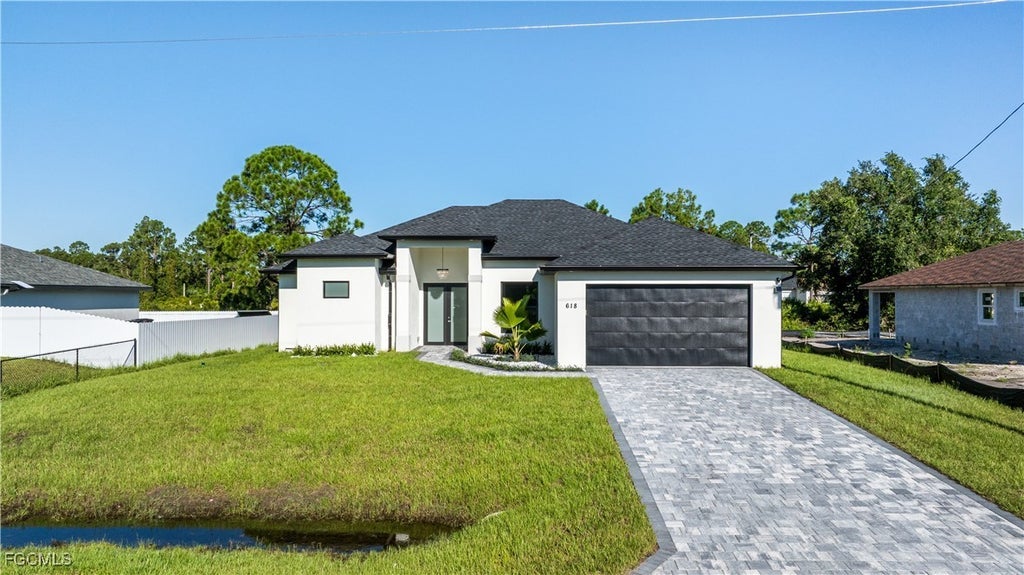 618 Parker Ave S, LEHIGH ACRES