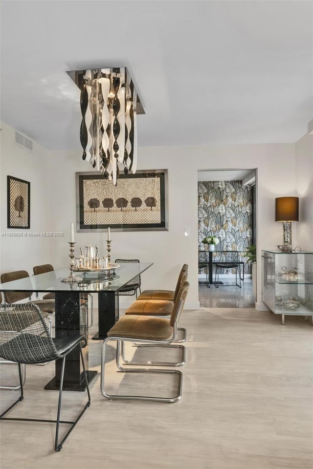 3 of 38 - 9 Island Ave 614, Miami Beach, FL