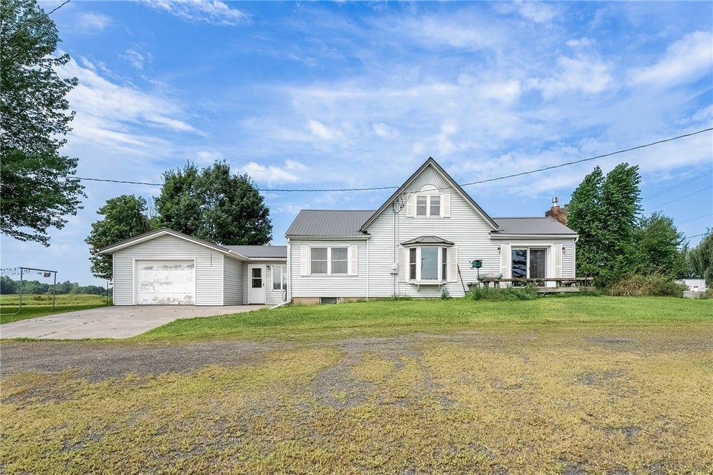 W14827 County Road F, Thorp
