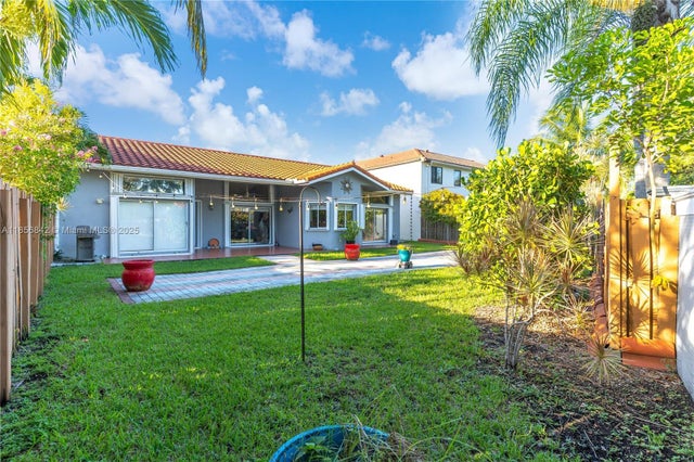 5 of 37 - 15990 Sw 110th St, Miami, FL