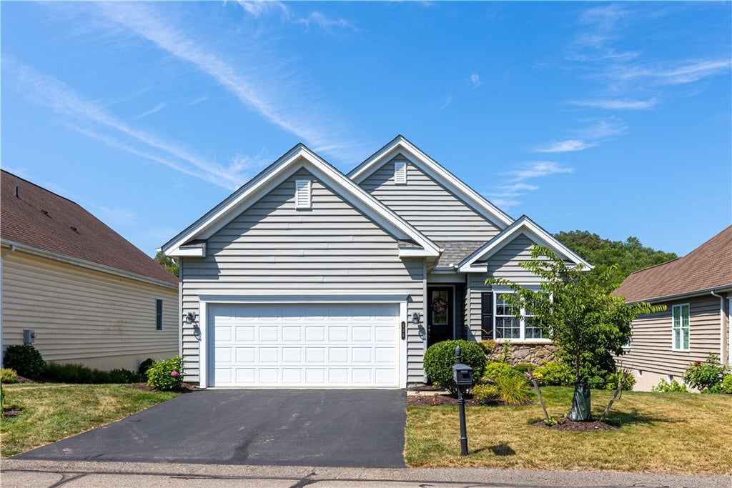 235 Patriot Lane, Economy