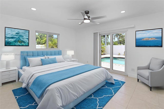 4 of 42 - 1110 S 14th Ave, Hollywood, FL