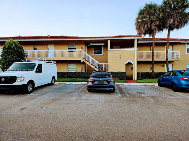 1 of 7 - 10137 Twin Lakes Dr 2-e, Coral Springs, FL