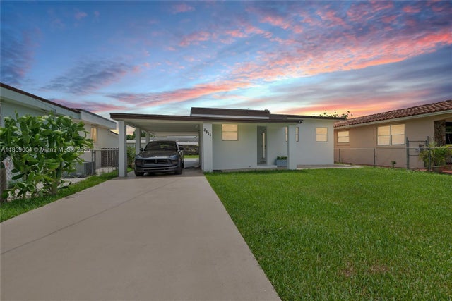 1 of 34 - 2811 Sw 65th Ave, Miami, FL