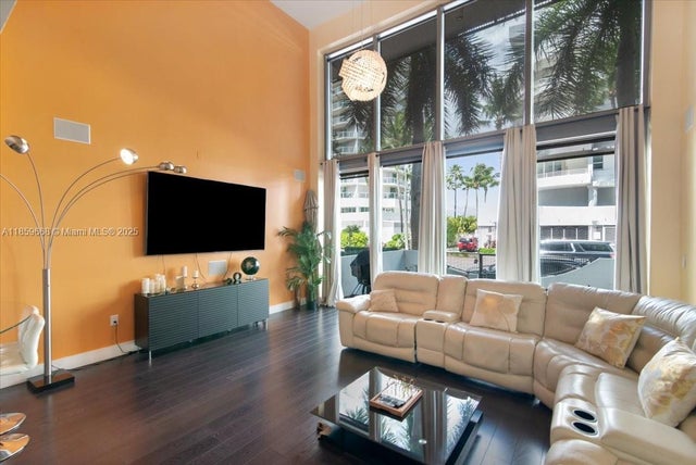 2 of 46 - 6000 Collins Ave 146, Miami Beach, FL