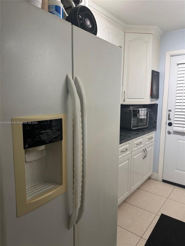 4 of 10 - 130 Ne 202nd Ter S25, Miami Gardens, FL