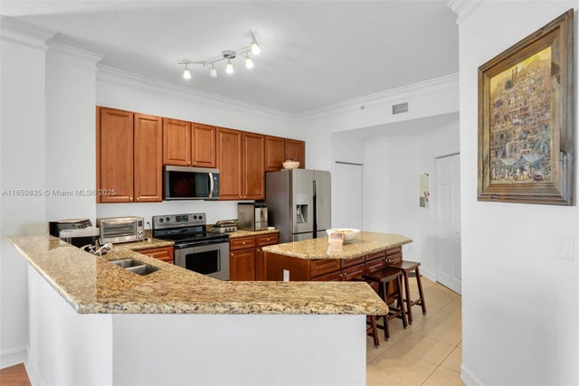 3001 Ne 185th St 610, Aventura