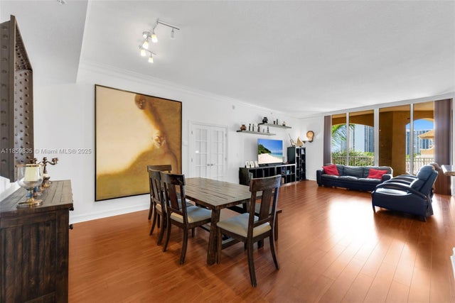 4 of 19 - 3001 Ne 185th St 610, Aventura, FL