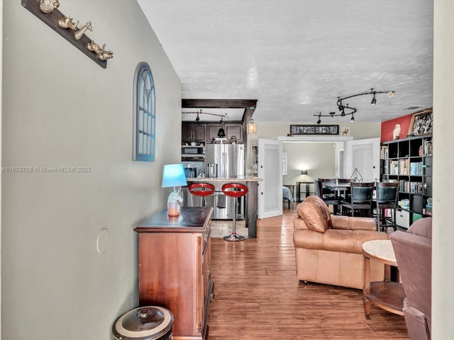 4 of 59 - 6472 Johnson St, Hollywood, FL