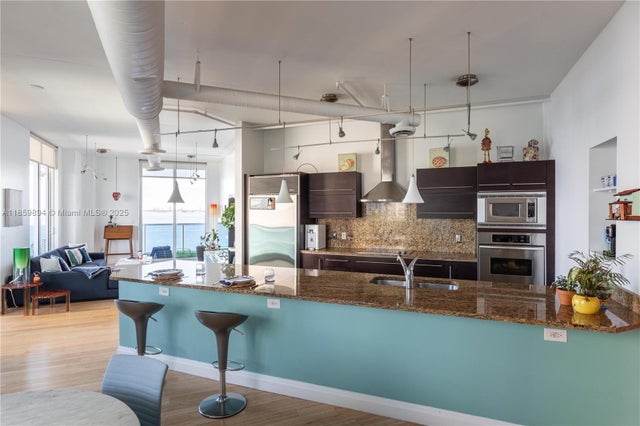 5 of 40 - 700 Ne 25th St 1003, Miami, FL