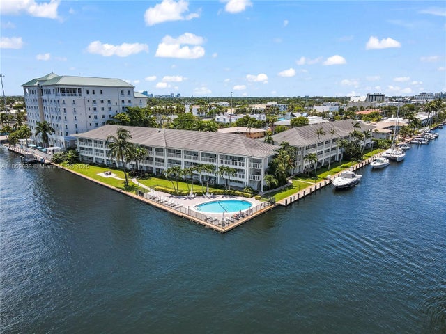 1 of 32 - 2895 Ne 32nd St 110, Fort Lauderdale, FL