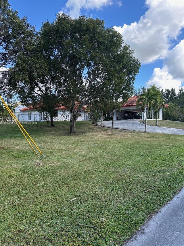 3 of 24 - 18901 Sw 53rd St, Southwest Ranches, FL