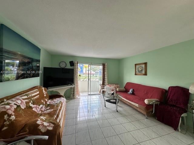 3 of 26 - 16701 Ne 13th Ave 102, Miami, FL