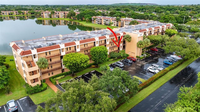 1 of 28 - 6219 Coral Lake Dr 207, Margate, FL