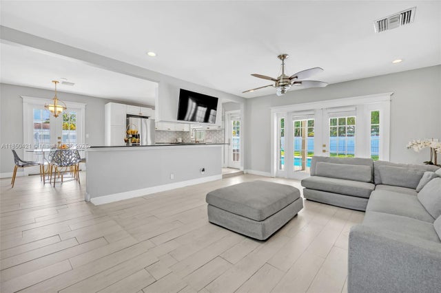 5 of 51 - 2221 N 43rd Ave, Hollywood, FL