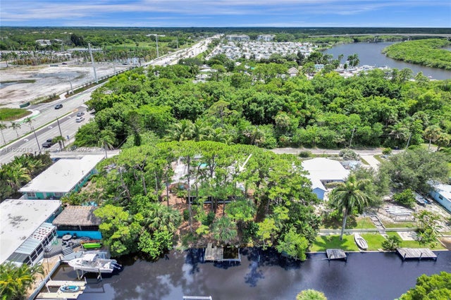 4 of 30 - 23 Sw Watercress Way, Stuart, FL