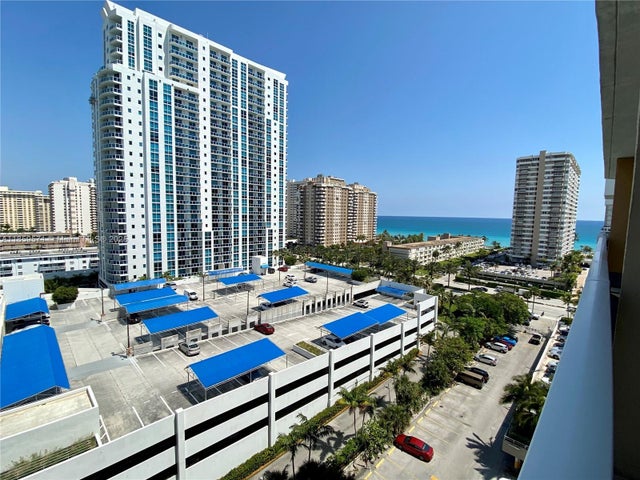 5 of 40 - 1965 S Ocean Dr 10h, Hallandale Beach, FL