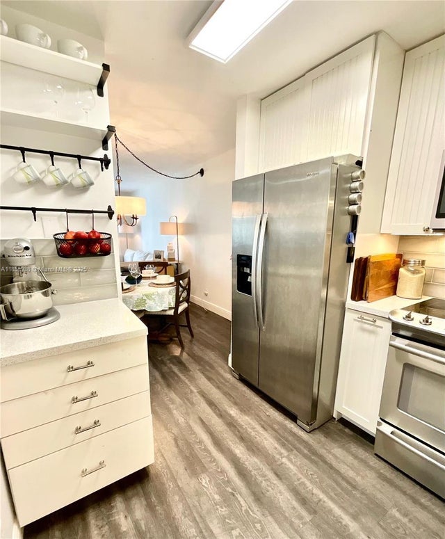 4 of 28 - 9355 Sw 8th St 416, Boca Raton, FL