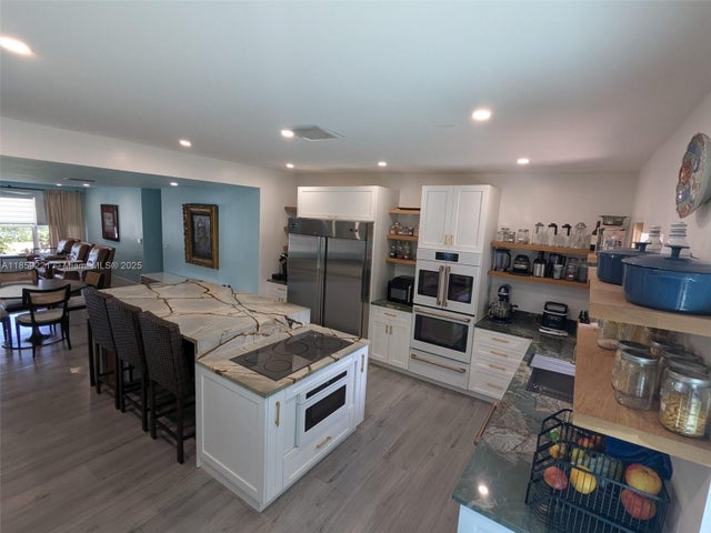 1 of 95 - 524 Ne 27th Dr, Wilton Manors, FL