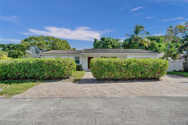 2 of 65 - 10 Nw 100th St, Miami Shores, FL