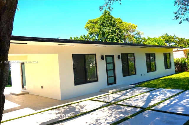 5 of 47 - 53 Nw 68th St, Miami, FL
