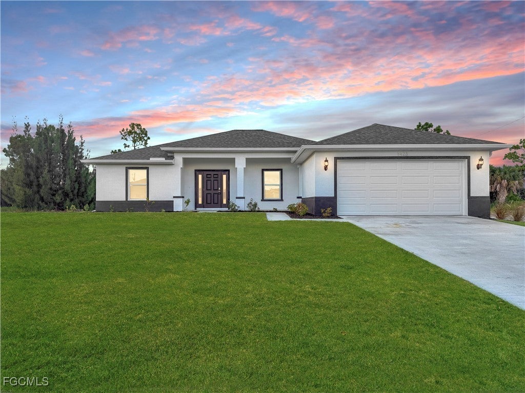 1423 Ne 32nd Ln, Cape Coral