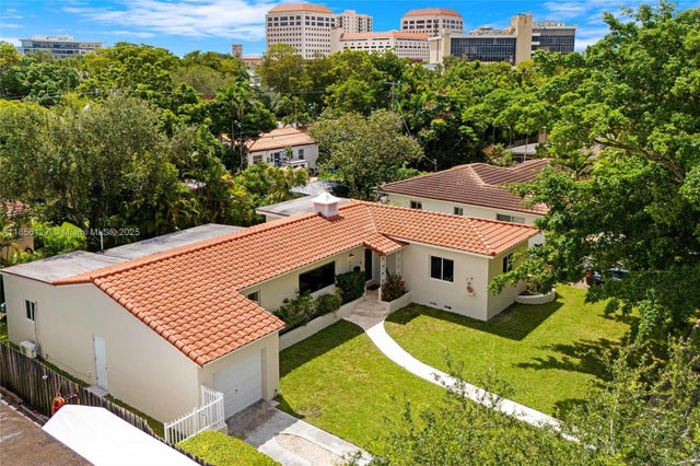 1 of 43 - 535 Sw 39th Ave, Miami, FL
