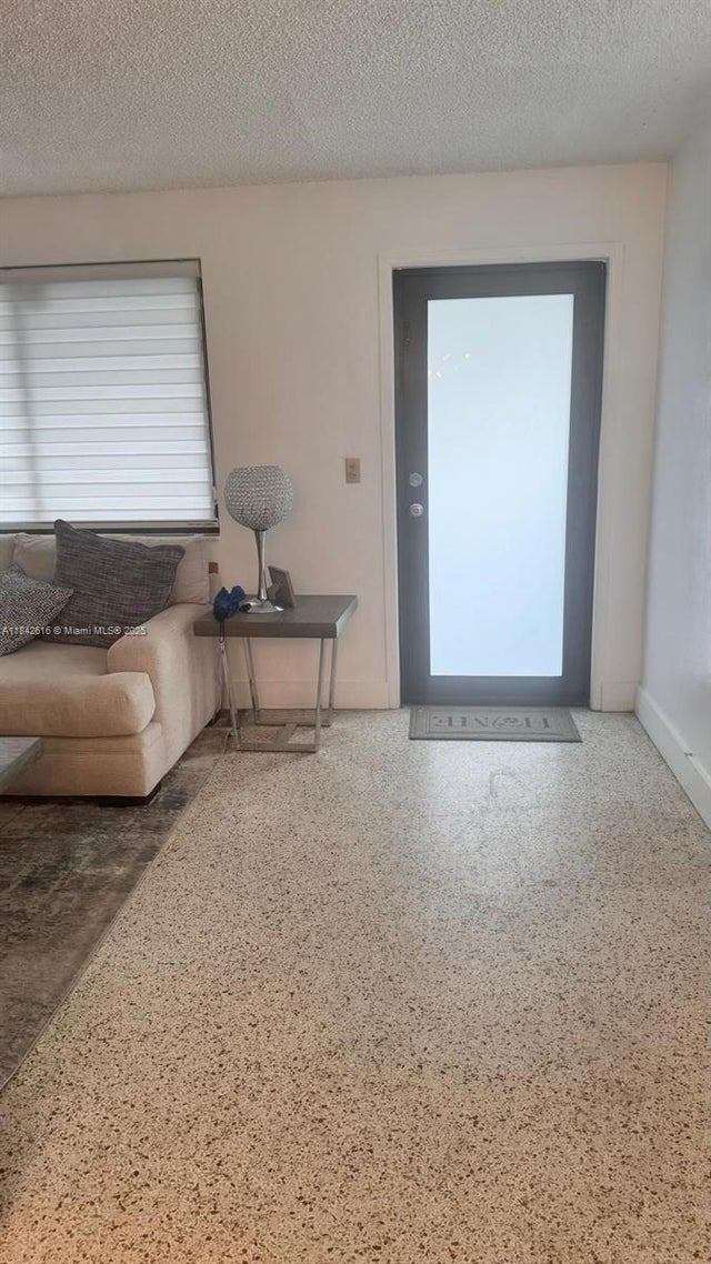 2 of 19 - 125 W 14th St, Hialeah, FL