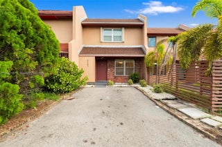 Photo of Listing #A11860157