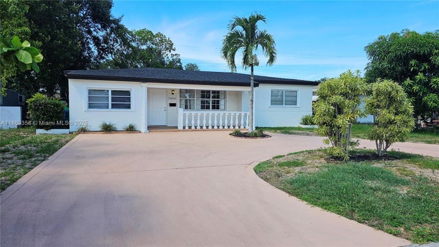 1 of 29 - 7805 Juniper St, Miramar, FL