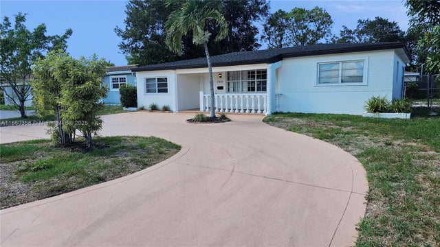 3 of 29 - 7805 Juniper St, Miramar, FL
