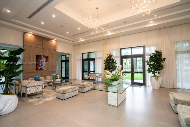 2 of 34 - 4745 Nw 84th Ct 15, Doral, FL
