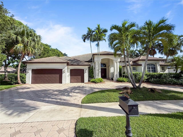 1 of 75 - 2514 Poinciana Dr, Weston, FL