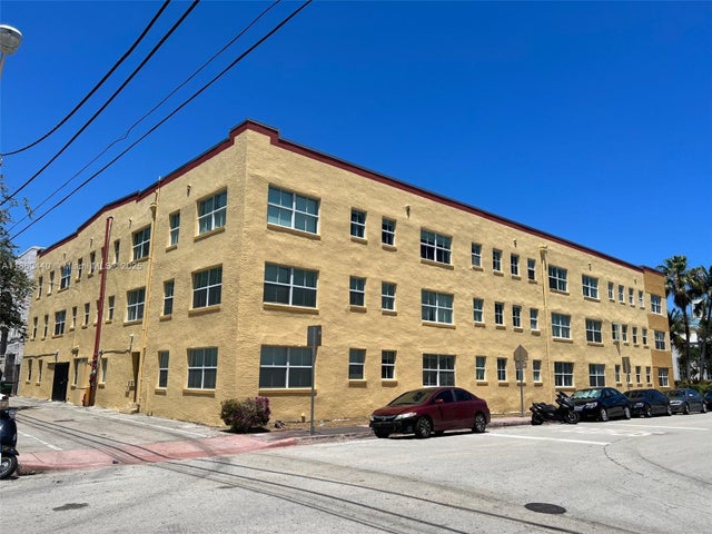 4 of 34 - 1308 Drexel Ave 103, Miami Beach, FL