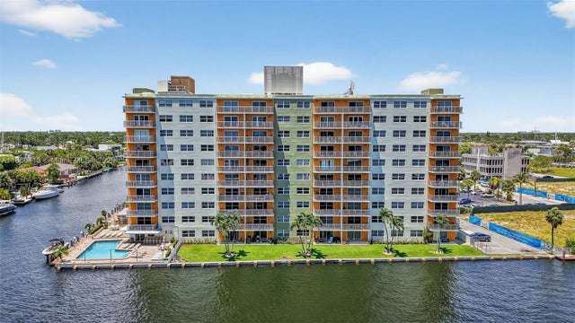 3 of 80 - 2900 Ne 30th St K8, Fort Lauderdale, FL